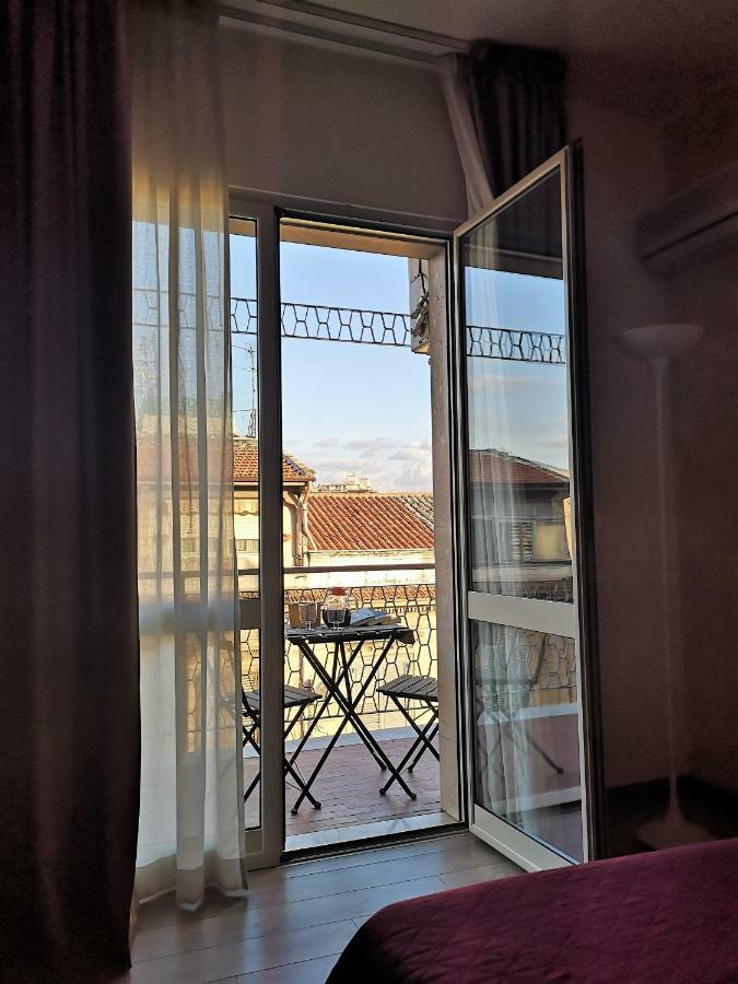Casa Come Me Palermo Bagian luar foto